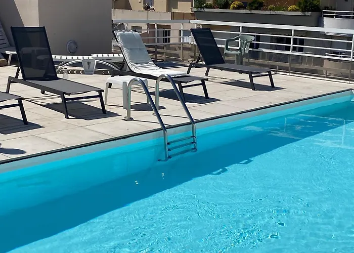 Διαμέρισμα D'este - 4 Prs - Clim - 300m - Piscine-parking En Option Ζουάν λε Πιν